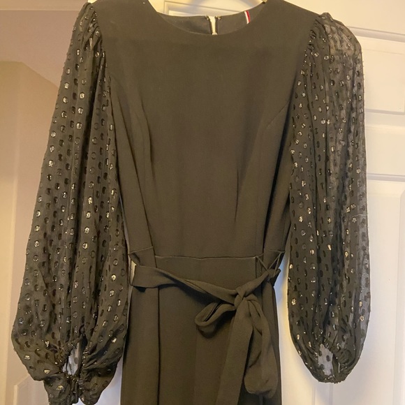 Tommy Hilfiger black jumpsuit sheet sleeves worn once - Picture 1 of 6